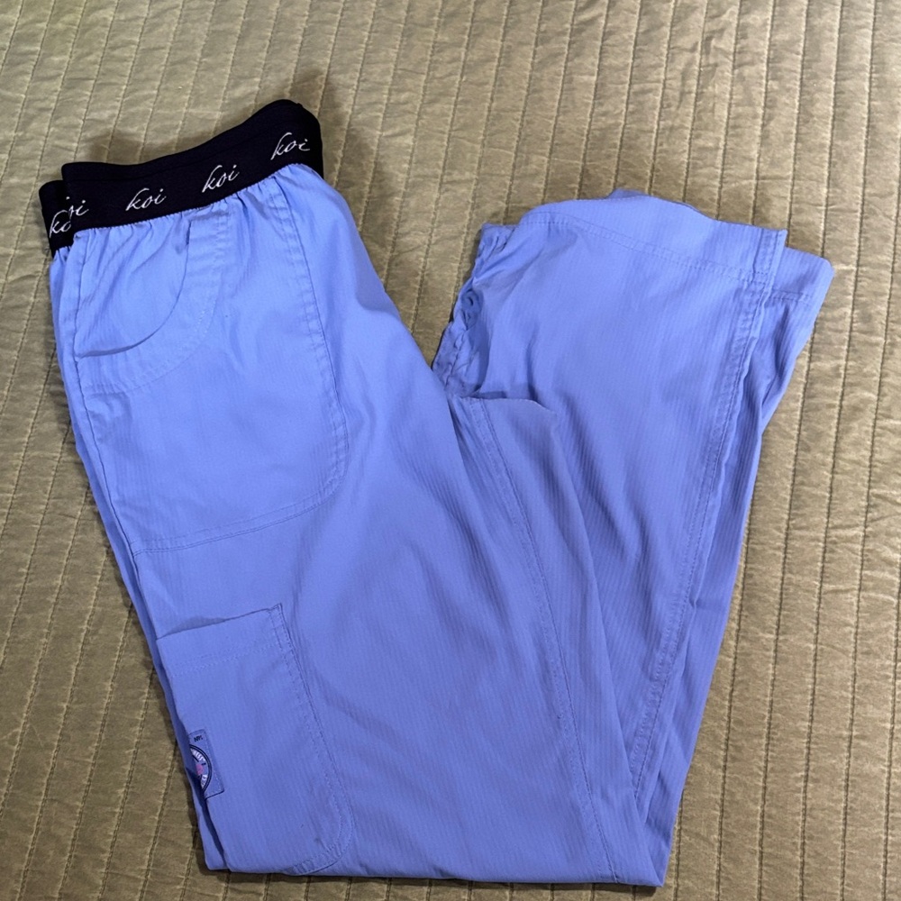 Koi Woman’s Light Blue scrub Pants with Black Waistband